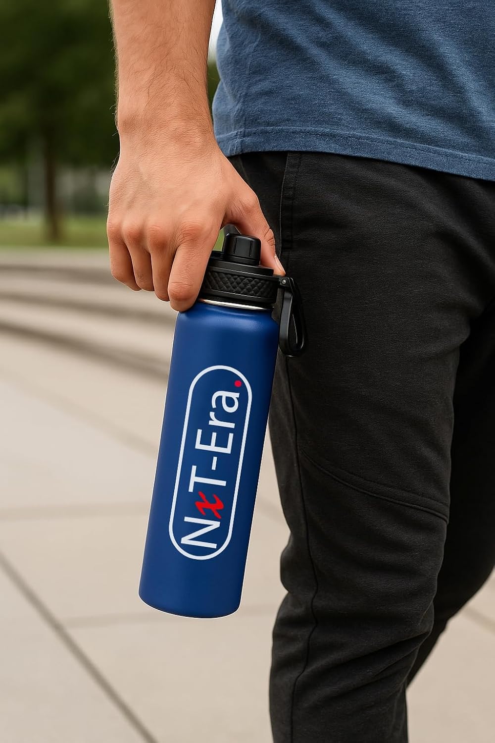 Insulated Water Bottle 650ml — Double Wall Stainless Steel Flask for UAE Summer
